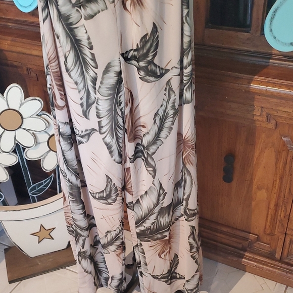 Windsor Pink and Black Strapless Jumpsuit with Sweetheart Neckline - Picture 3 of 7